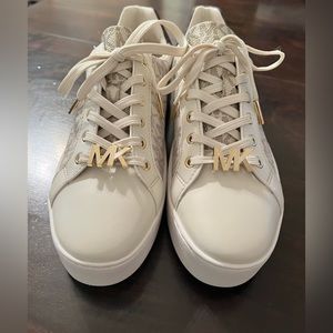 Michael Kors Poppy Color-Block Logo Sneaker